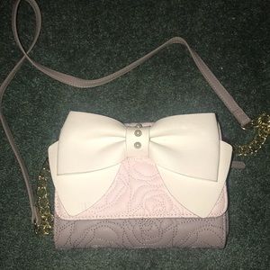 Betsy Johnson chained wallet bag